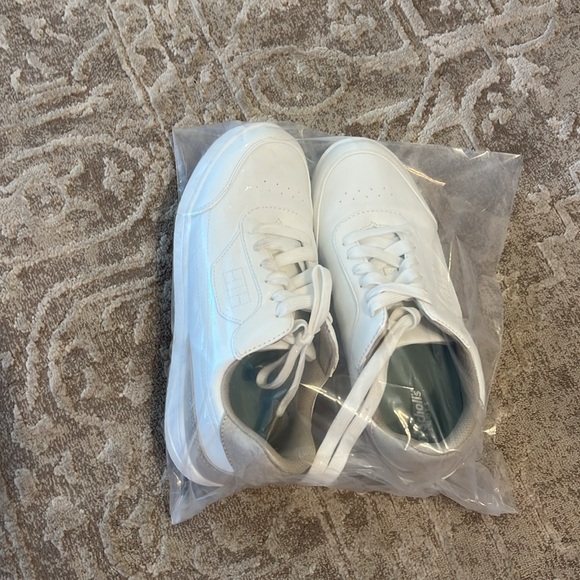 DR. SCHOLL'S
Women's Dink It Pickleball Sneakers - Picture 12 of 12